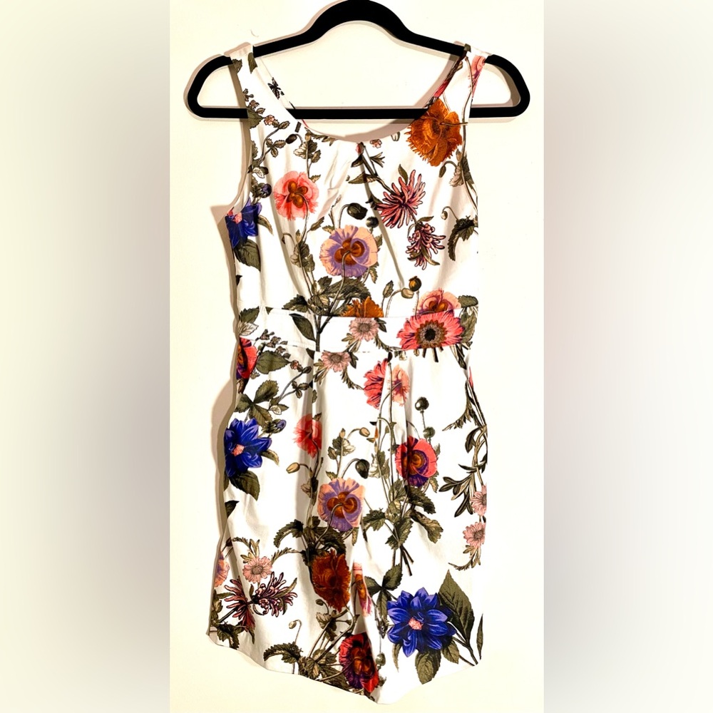 Forever 21 Floral Pleated Dress, size small.